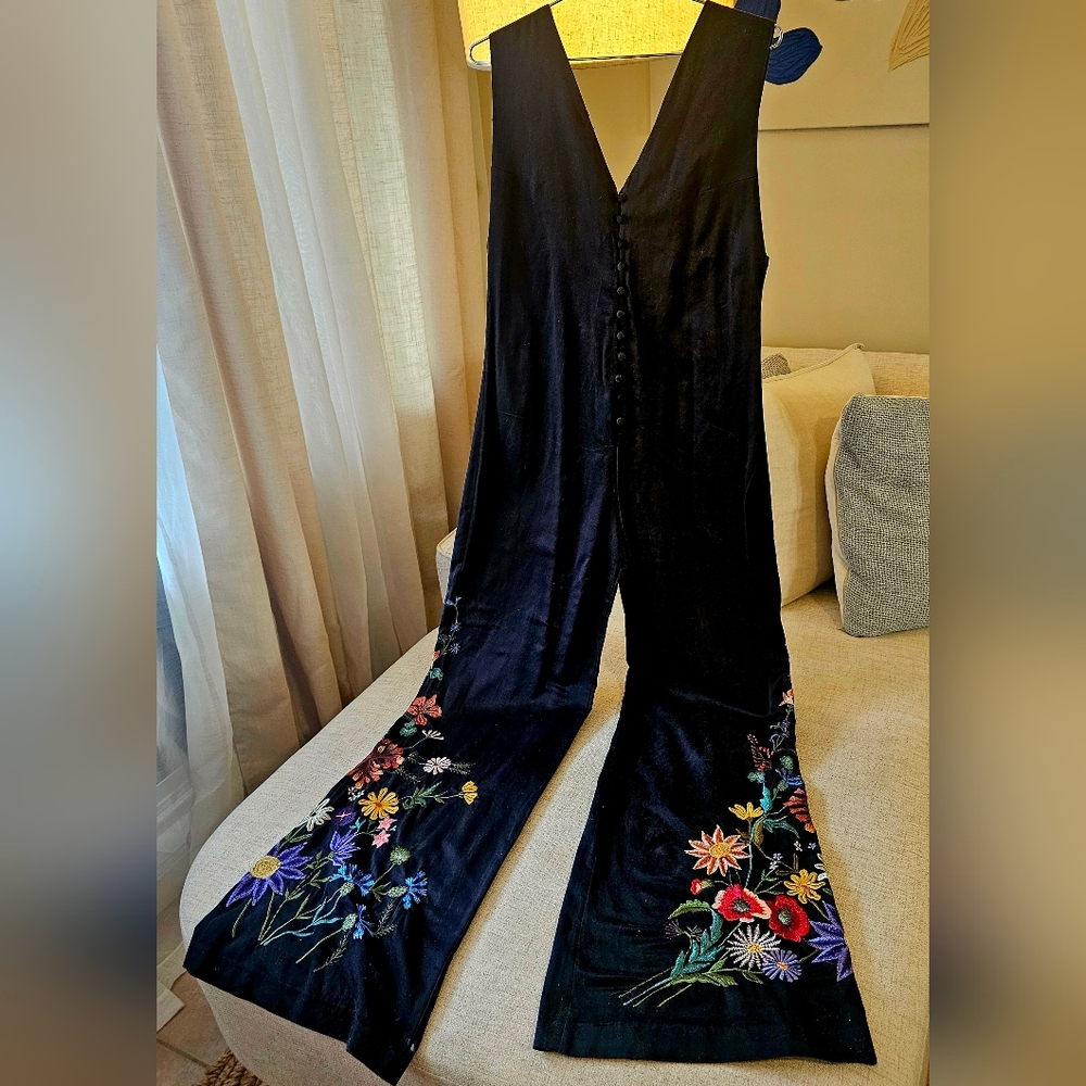 CHASING UNICORNS DANCING QUEEN BLACK FLORAL EMBROIDERED JUMPSUIT - Picture 7 of 8